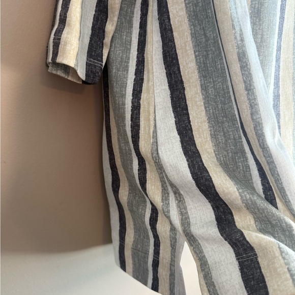 d&co. Striped V-Neck Blouse - Picture 3 of 8